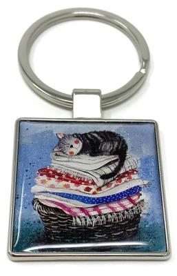 Opakowanie Brelok do kluczy K03 Kot na koszu z praniem