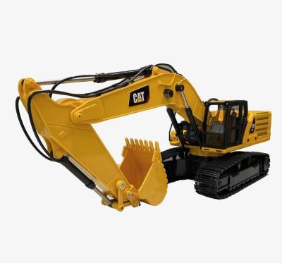 Opakowanie Carrera RC Catepillar koparka