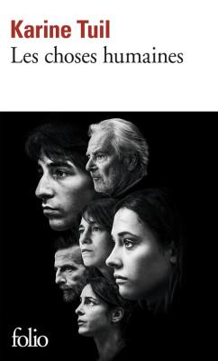 Choses Humaines. Autor: Tuil Karine. SmakLiter.pl Okładka książki Choses Humaines
