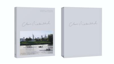 Okładka książki Chris Niedenthal. Notatki z Warszawy w etui