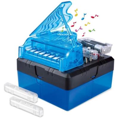 Cudowne pianino. Wydawca: Dumel. SmakLiter.pl Opakowanie Cudowne pianino