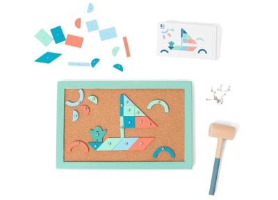 Opakowanie Drewniana przybijanka z kartami pracy