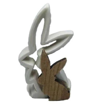 Figurka zając eko ceramika+drewno 15,5x4x16cm. Wydawca: ADAR. SmakLiter.pl Opakowanie Figurka zając eko ceramika+drewno 15,5x4x16cm