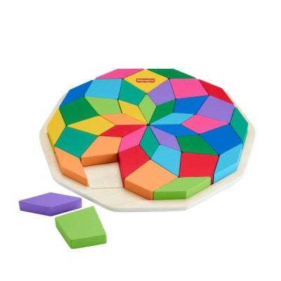Opakowanie Fisher Price. Mandala drewniana układanka