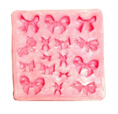 Forma silikonowa kokardki. Wydawca: Galeria Hobby. SmakLiter.pl Opakowanie Forma silikonowa kokardki