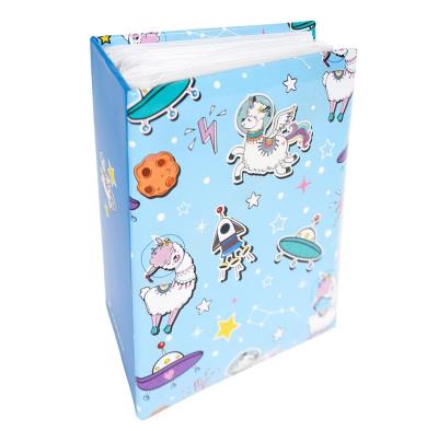 Fotoalbum kieszeniowy zgrzewany Rocket 1. Wydawca: Fandy. SmakLiter.pl Opakowanie Fotoalbum kieszeniowy zgrzewany Rocket 1