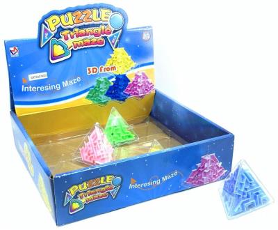 Opakowanie Gra labirynt piramidka MIX