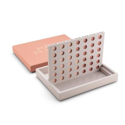 Gra planszowa Classic - Four in a Row. Wydawca: Most Wanted Gifts. SmakLiter.pl Opakowanie Gra planszowa Classic - Four in a Row