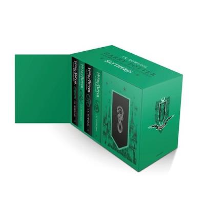 Harry Potter Slytherin House Editions Hardback Box Set. Autor: Rowling J.K.. SmakLiter.pl Okładka książki Harry Potter Slytherin House Editions Hardback Box Set