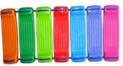 Huśtawka deska MIX. Wydawca: Macyszyn Toys. SmakLiter.pl Opakowanie Huśtawka deska MIX