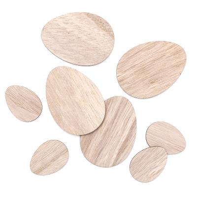 Jajka drewniane - naturalne 4cm, 7cm 8szt.. Wydawca: DP CRAFT. SmakLiter.pl Opakowanie Jajka drewniane - naturalne 4cm, 7cm 8szt.