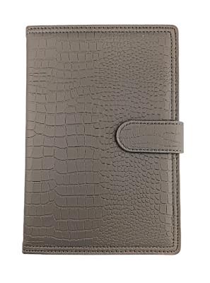 Opakowanie Kalendarz 2023 A5 tygodniowy z zapięciem krokodyl stalowy