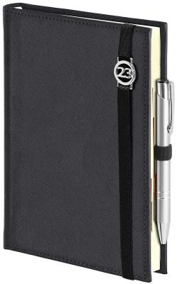 Opakowanie Kalendarz 2023 B6 dzienny Cross z gumką czarny