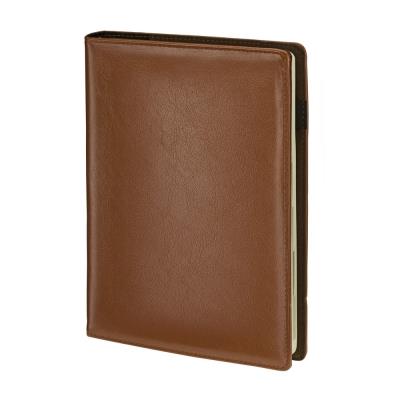 Kalendarz 2025 A4 dzienny brązowy KD38B-16. Wydawca: I-DROPS. SmakLiter.pl Opakowanie Kalendarz 2025 A4 dzienny brązowy KD38B-16