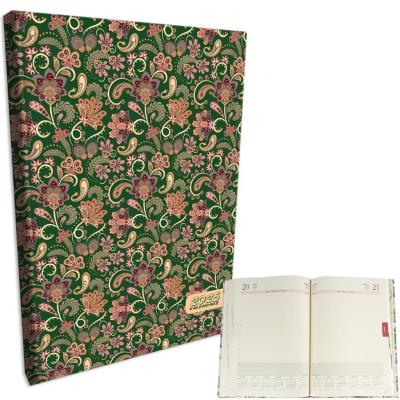 Opakowanie Kalendarz 2025 A4 dzienny sb/nd osobno Paisley