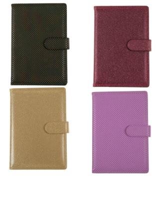 Opakowanie KALENDARZ A5 DZIENNY Z ZAPIĘCIEM 2024 SHINY BORDO