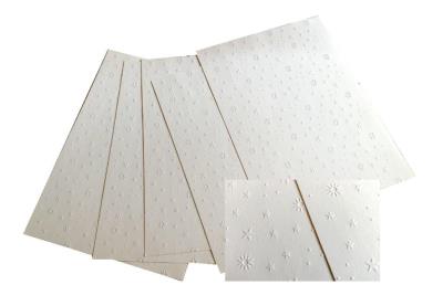 Opakowanie Karton 220g wytłaczany Gwiazdy 25x35cm 5ark biały