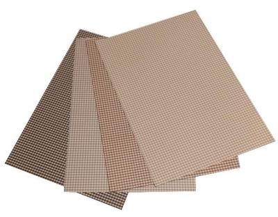 Opakowanie Karton obustronny kratka 300g 24x34cm 4 ark MIX