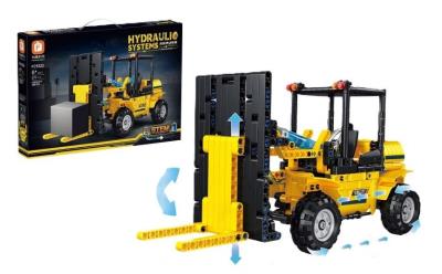 Opakowanie Klocki konstrukcyjne Wózek widłowy 595el