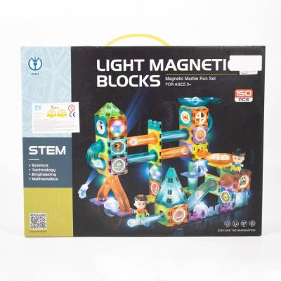 Opakowanie Klocki magnetyczny zjeżdżalnia ze światłem 150el