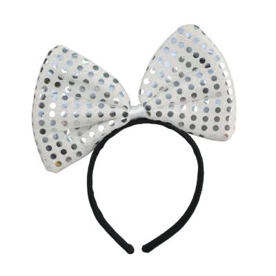 Opakowanie Kokarda na opasce srebrna