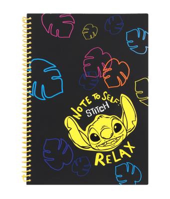 Kołobrulion A4 Disney Black Stitch plastikowa spirala 100 kartek wzór 1. Wydawca: Patio. SmakLiter.pl Opakowanie Kołobrulion A4 Disney Black Stitch plastikowa spirala 100 kartek wzór 1