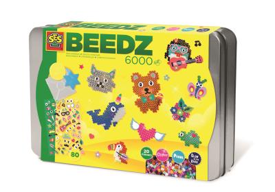 Koralikowe prasowanki Luksusowe pudełeczko. Wydawca: SES Creative. SmakLiter.pl Opakowanie Koralikowe prasowanki Luksusowe pudełeczko