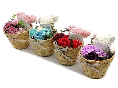 Opakowanie Koszyczek z kwiatami i misiem MIX