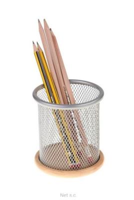 Kubek przybornik srebrny z drewnem. Wydawca: NET. SmakLiter.pl Opakowanie Kubek przybornik srebrny z drewnem