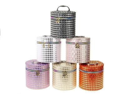 Opakowanie Kuferek M z lusterkiem na zamek 17x16x17cm MIX