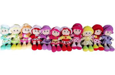 Lalka szmacianka MIX. Wydawca: Trifox. SmakLiter.pl Opakowanie Lalka szmacianka MIX