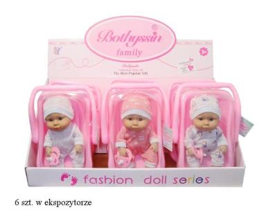 Opakowanie Lalka w nosidełku MIX