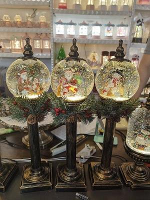 Opakowanie Lampka LED motyw świąteczny z kulą śnieżną MIX