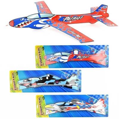 Lekki model samolotu do puszczania 44cm MIX. Wydawca: Robe. SmakLiter.pl Opakowanie Lekki model samolotu do puszczania 44cm MIX