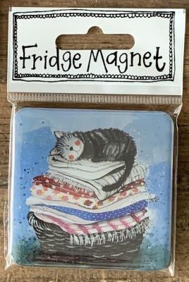 Opakowanie Magnes FM56 Kot na koszu z praniem