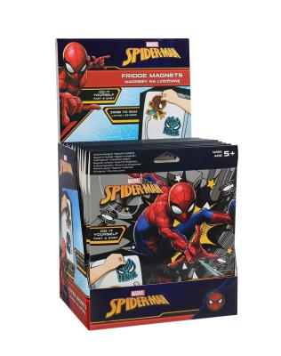 Magnes na lodówkę Spiderman 1szt.mix. Wydawca: Patio. SmakLiter.pl Opakowanie Magnes na lodówkę Spiderman 1szt.mix