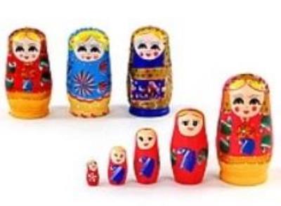 Matrioszka drewniana 5w1. Wydawca: ADAR. SmakLiter.pl Opakowanie Matrioszka drewniana 5w1