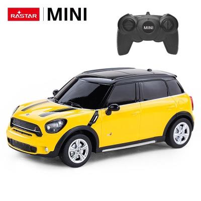 MINI Cooper S Countryman R/C 1:24. Wydawca: Rastar. SmakLiter.pl Opakowanie MINI Cooper S Countryman R/C 1:24