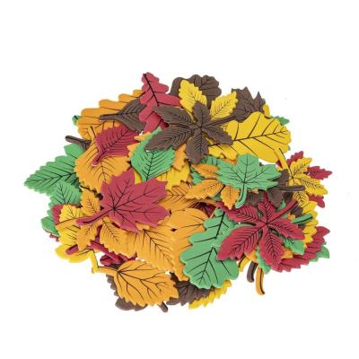 Naklejki z pianki jesień 60szt. Wydawca: Brewis. SmakLiter.pl Opakowanie Naklejki z pianki jesień 60szt