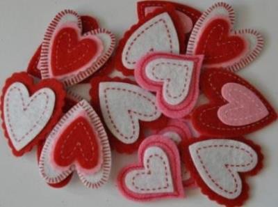 Naklejki z pianki serca 16szt. Wydawca: Brewis. SmakLiter.pl Opakowanie Naklejki z pianki serca 16szt