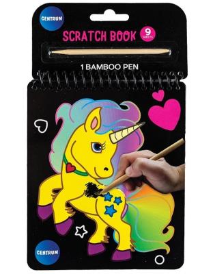 Notes wydrapywanka z patyczkiem 8K. Wydawca: Centrum. SmakLiter.pl Opakowanie Notes wydrapywanka z patyczkiem 8K