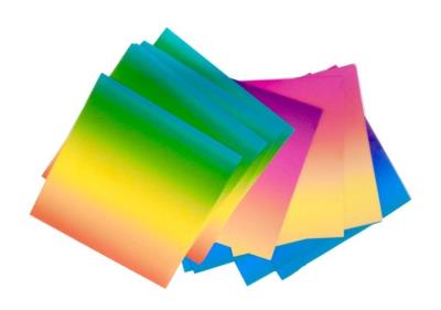 Origami tęczowe 100g 15x15cm 50 ark. Wydawca: Galeria Hobby. SmakLiter.pl Opakowanie Origami tęczowe 100g 15x15cm 50 ark