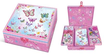 Opakowanie Pamiętnik z akcesoriami w pudełku z półkami Motylki