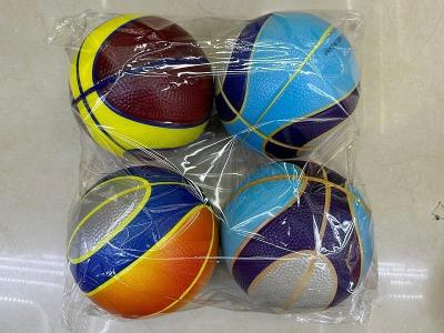 Opakowanie Piłka 15cm MIX