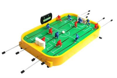 Piłkarzyki. Wydawca: Technok. SmakLiter.pl Opakowanie Piłkarzyki