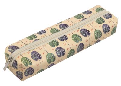 Piórnik Mambo liść. Wydawca: ELEFANT. SmakLiter.pl Opakowanie Piórnik Mambo liść