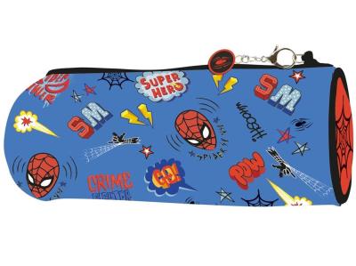 Piórnik tuba Spiderman. Wydawca: Beniamin. SmakLiter.pl Opakowanie Piórnik tuba Spiderman