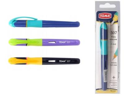 Pióro wieczne Fine - 507 0,5mm mix TOMA. Wydawca: TOMA. SmakLiter.pl Opakowanie Pióro wieczne Fine - 507 0,5mm mix TOMA