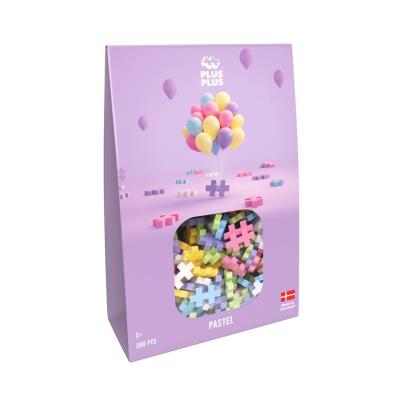 Plus-Plus pastelowe w opakowaniu 300 elementów. Wydawca: PLUS-PLUS. SmakLiter.pl Opakowanie Plus-Plus pastelowe w opakowaniu 300 elementów