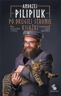 Po drugiej stronie książki z autografem. Autor: Andrzej Pilipiuk. SmakLiter.pl Okładka książki Po drugiej stronie książki z autografem